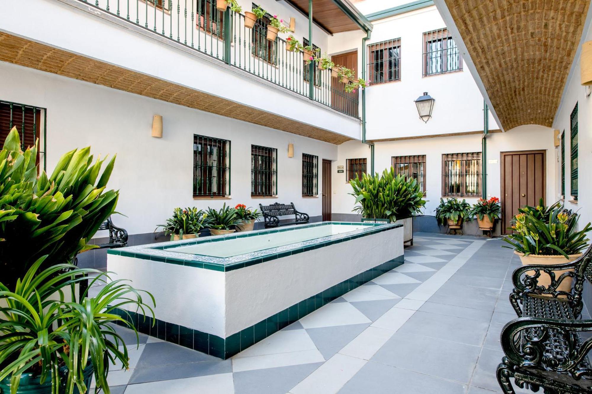 Triana Boutique Apartments By Hommyhome إشبيلية المظهر الخارجي الصورة