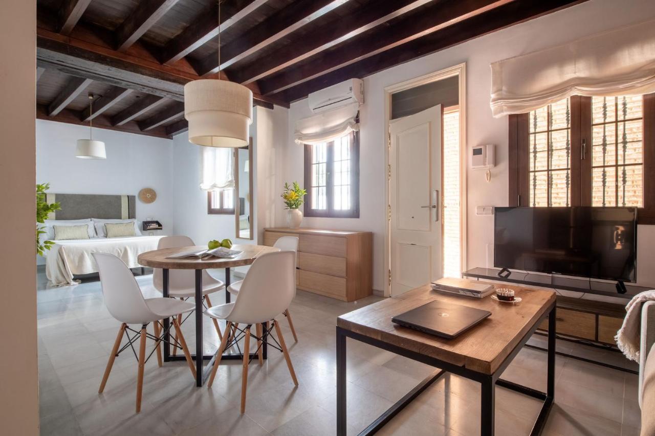 Triana Boutique Apartments By Hommyhome إشبيلية المظهر الخارجي الصورة
